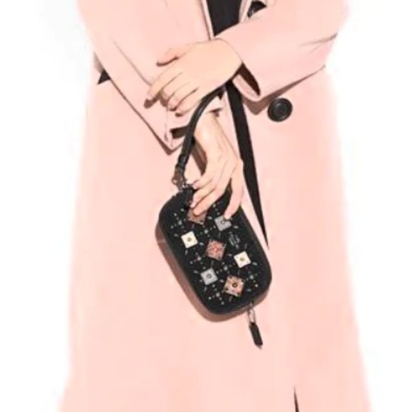 COACH CROSSBODY BAG CLUTCH / BAG WITH PRAIRIE RIVETS  - Style No. 24309 - Picture 2 of 8